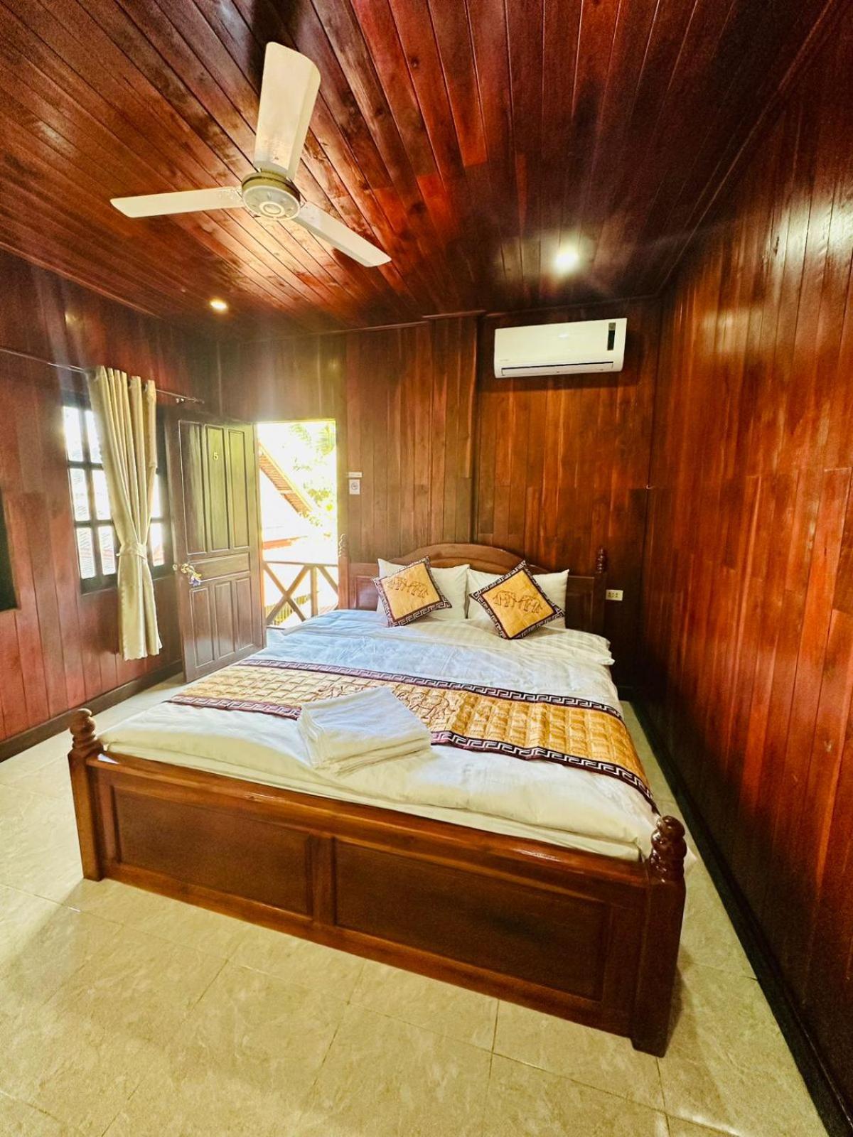 Residence Boutique Hotel 루앙프라방 외부 사진